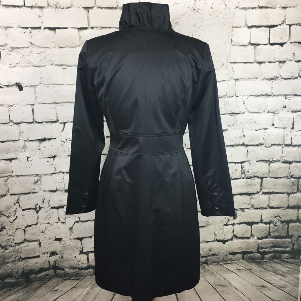 Beautiful WHBM Black Ruffle Button Jacket Size 4 - Picture 4 of 8